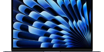 بررسی لپ تاپ اپل MacBook Air MXCV3 2024